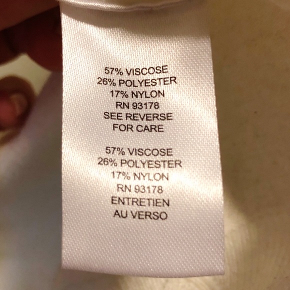 T Tahari Zigzag Trim & Eyelet SleeveSweater - M - Picture 6 of 8